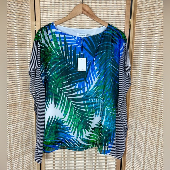 [NEW] Calvin Klein Tropical Palms Breezy Top - Picture 1 of 10